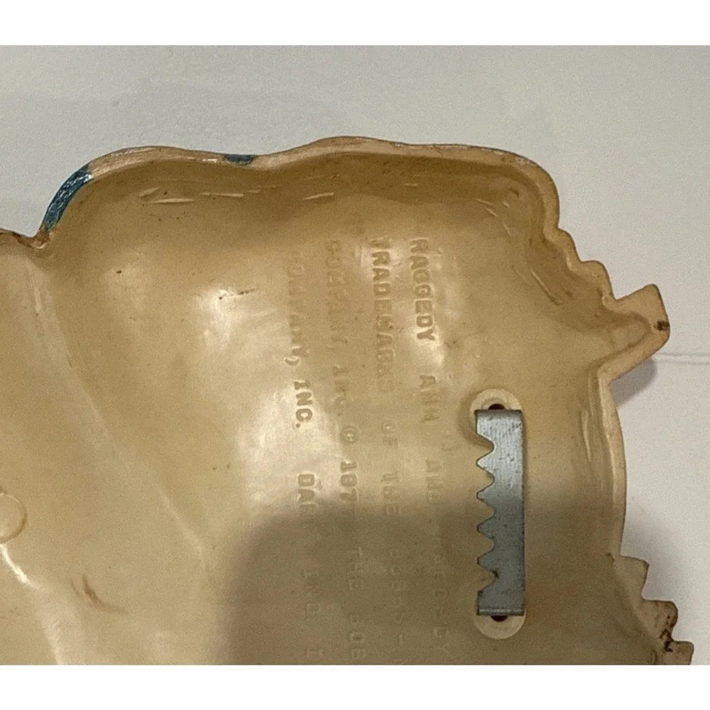Vtg 1977 Raggedy Andy Plastic Wall Plaque Wall Art‎ Bobbs Merrill